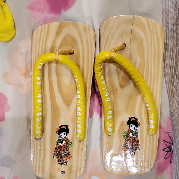 Complete Kimono Set - Picture 2 of 4